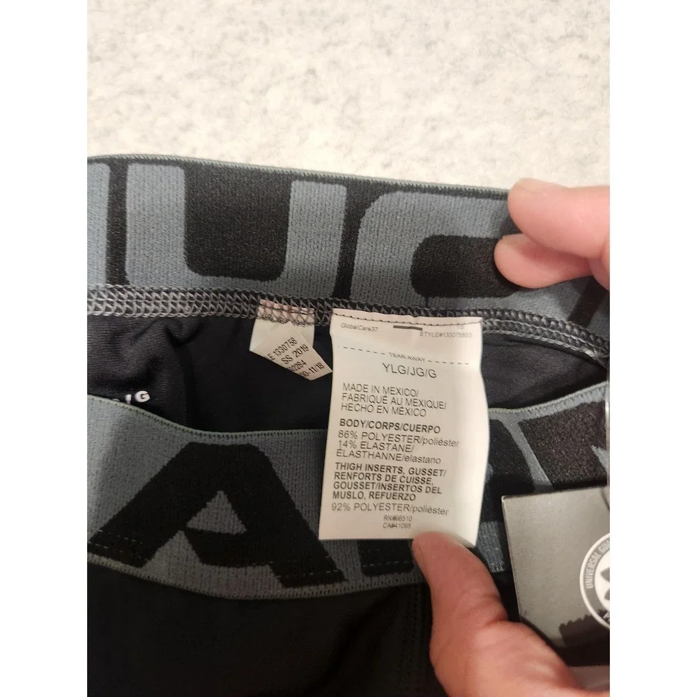 Under Armour Boxer‎ Brief Boys Large YLG HeatGear Fitted Performance Underwear